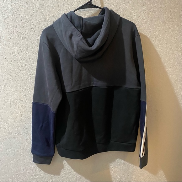 Women SMALL Adidas hoodie - Picture 4 of 5